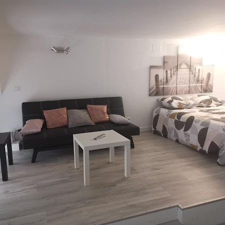 Beau Studio Renove Lumineux , Calme , Wifi Apartment Cahors Exterior photo
